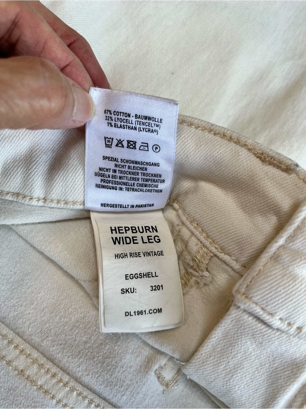 DL1969 Hepburn Wide Leg High-Rise Cropped Jeans in Eggshell - 27 waist - Picture 7 of 10